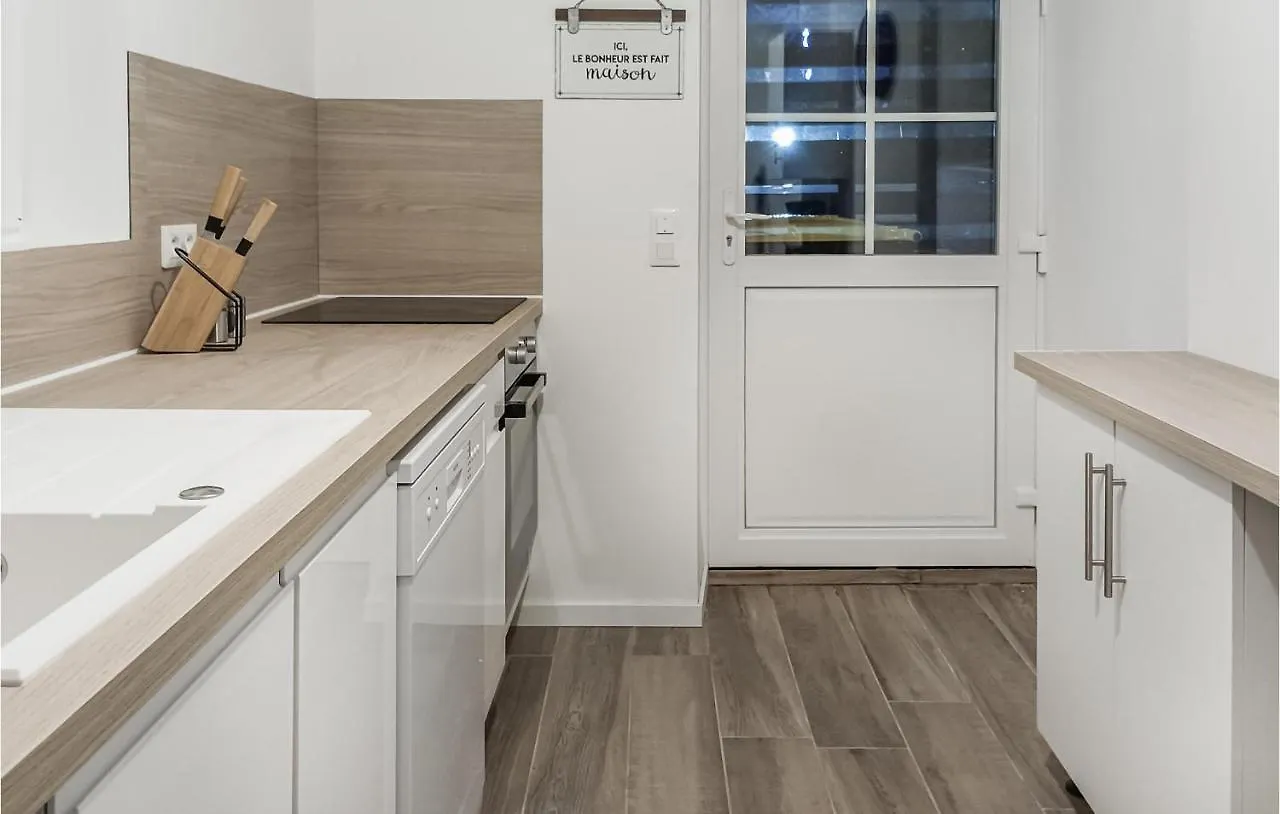Nice Home In Saint-Alban With Kitchen Holiday home