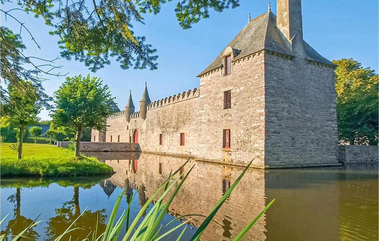 Nice Home In Saint-Alban With Kitchen Holiday home